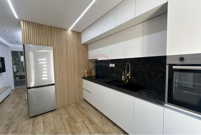 Shtepi me qera Apartament ne Tirane, 1+1, Mobilimi E mobiluar, Pagesa 550  Euro.