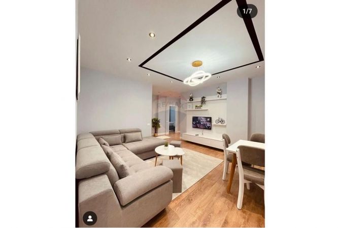 Shtepi me qera Apartament ne Tirane, 2+1, Mobilimi E mobiluar, Pagesa 700  Euro.