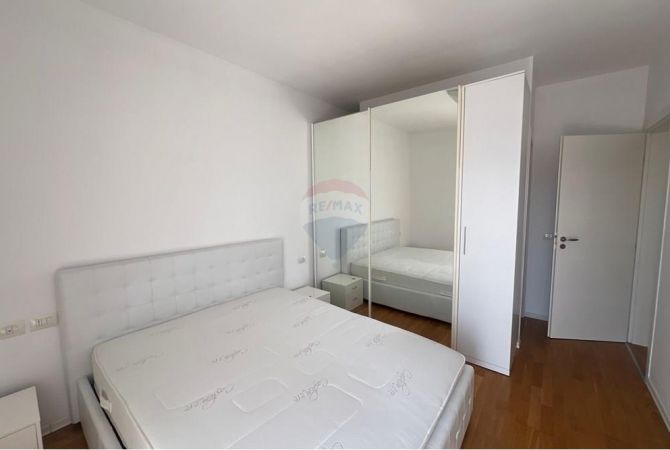 Shtepi me qera Apartament ne Tirane, 2+1, Mobilimi E mobiluar, Pagesa 800  Euro.
