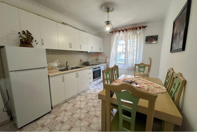 Shtepi me qera 2+1 ne Tirane - 500 Euro
