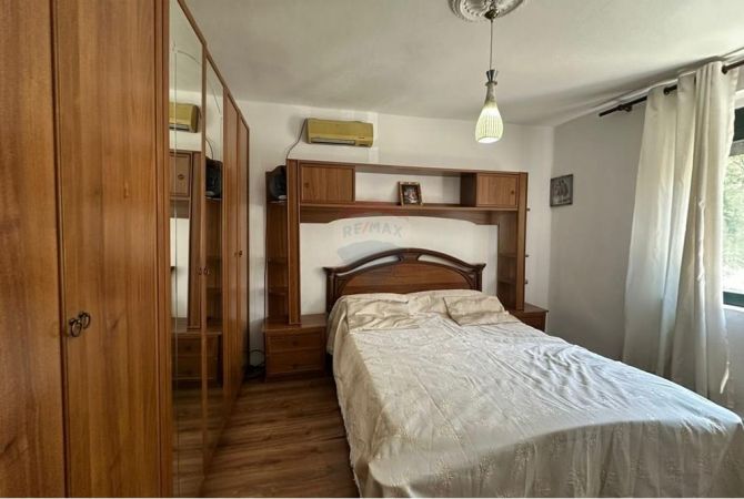 Shtepi me qera 2+1 ne Tirane - 500 Euro