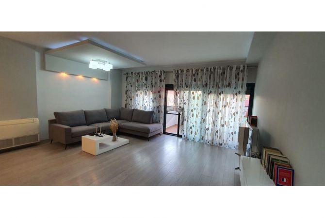 Shtepi me qera 2+1 ne Tirane - 850 Euro