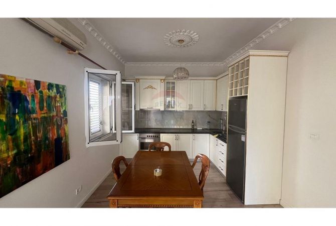 Casa in affitto 2+1 a Tirana - 700 Euro