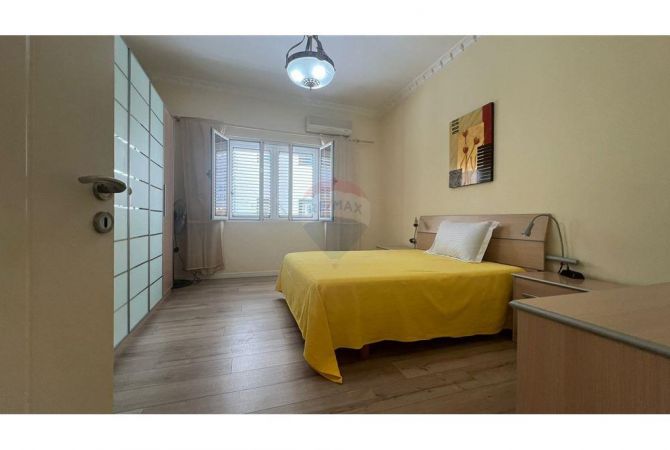 Shtepi me qera Apartament ne Tirane, 2+1, Mobilimi E mobiluar, Pagesa 700  Euro.