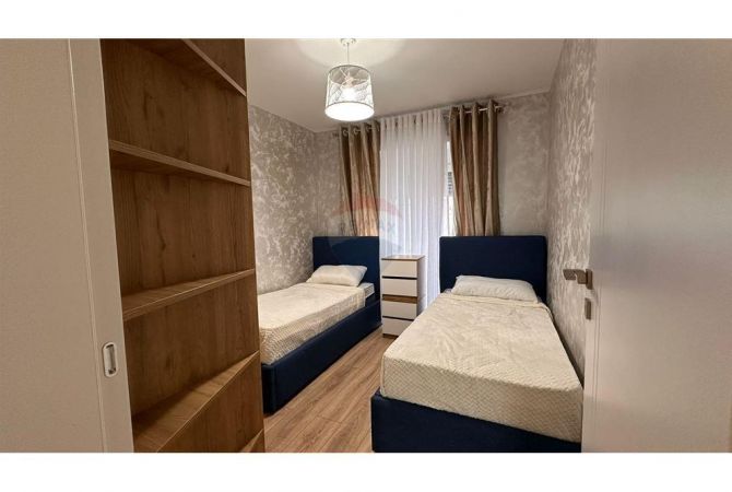 Shtepi me qera Apartament ne Tirane, 2+1, Mobilimi E mobiluar, Pagesa 900  Euro.