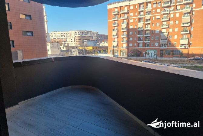 Shtepi me qera 2+1 ne Tirane - 700 Euro
