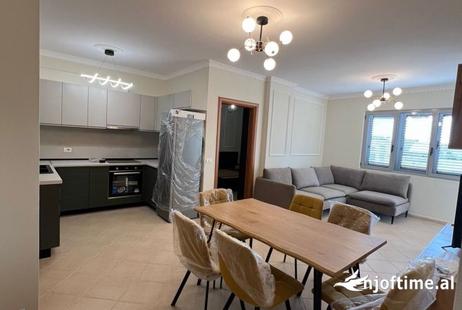 Shtepi me qera 3+1 ne Tirane - 550 Euro