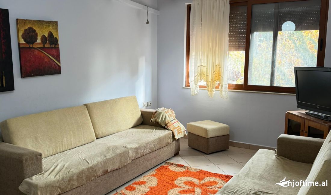 Shtepi ne shitje Apartament ne Tirane, 1+1, Mobilimi E mobiluar, Pagesa 87,090  Euro.