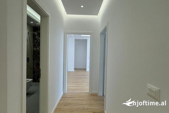 ‼️Shesim apartament 2+1+2 banjo , me pamje nga Ring Center , Zogu i Zi ‼️