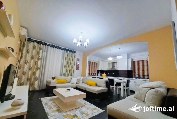 Shtepi ne shitje 2+1 ne Tirane - 160,000 Euro