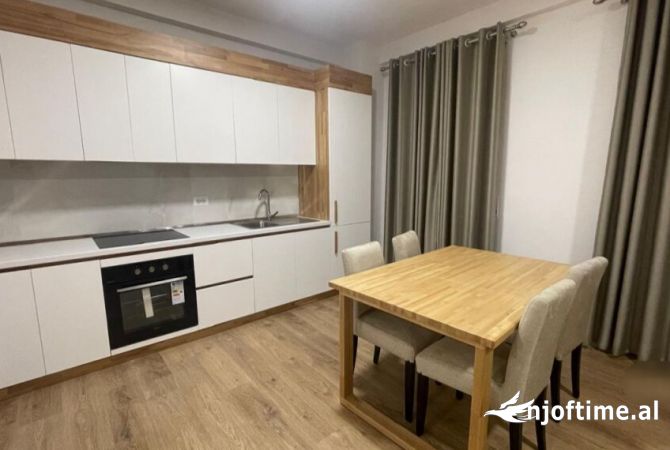 Shtepi ne shitje 2+1 ne Tirane - 195,000 Euro