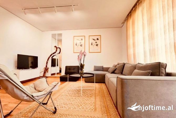 Shtepi ne shitje 1+1 ne Durres - 250,000 Euro