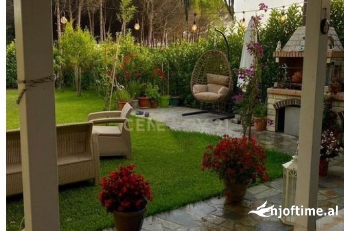 Shtepi ne shitje 2+1 ne Durres - 380,000 Euro