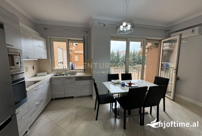 Shtepi ne shitje 2+1 ne Tirane - 192,000 Euro