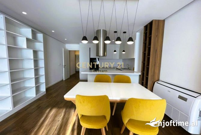 Shtepi me qera 3+1 ne Tirane - 2,000 Euro