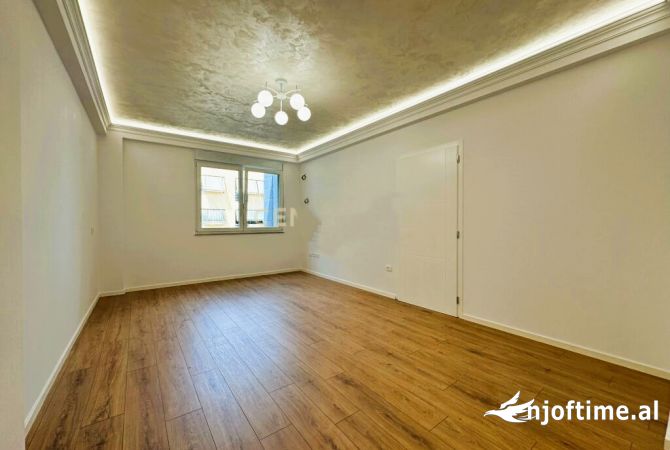 Shtepi ne shitje 2+1 ne Tirane - 210,000 Euro