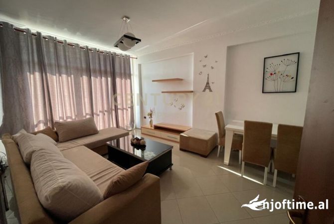 Shtepi ne shitje 1+1 ne Tirane - 90,000 Euro