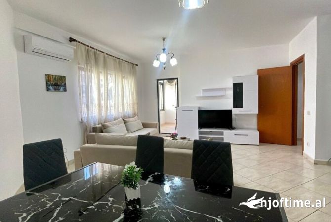 Shtepi ne shitje 2+1 ne Tirane - 215,000 Euro