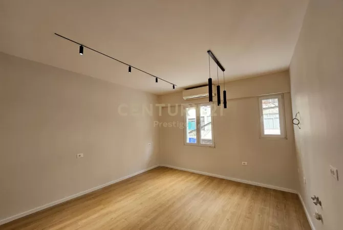 Casa in affitto 2+1 a Tirana - 1,000 Euro