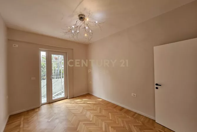 Casa in affitto 2+1 a Tirana - 1,000 Euro