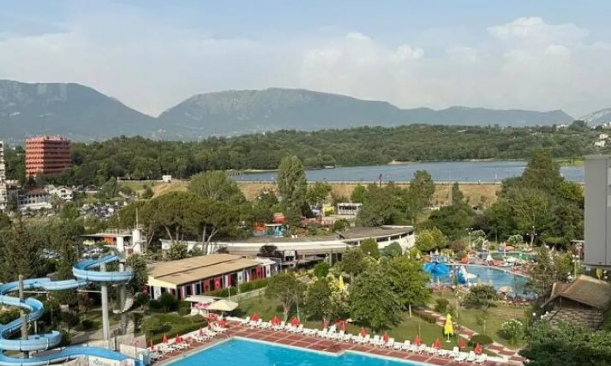 Foto 1