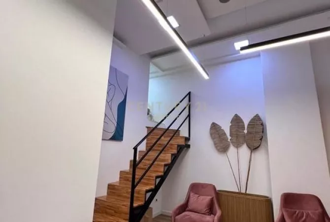 Ambient biznesi ne shitje 1+1 ne Tirane - 749,000 Euro
