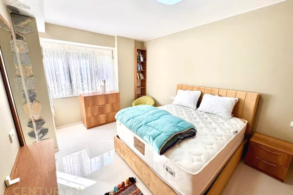 Shtepi me qera 2+1 ne Tirane - 750 Euro