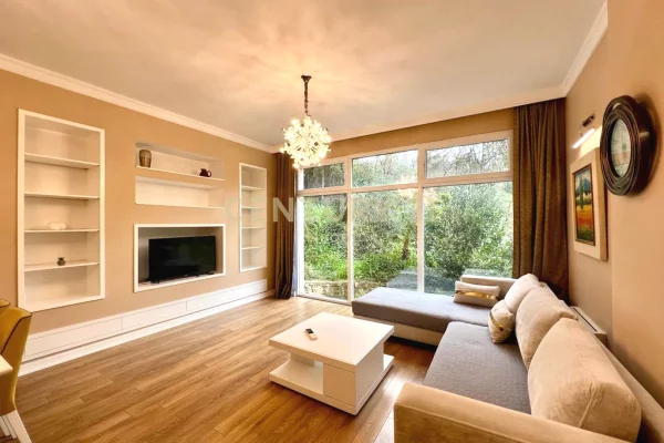 Shtepi me qera 2+1 ne Tirane - 850 Euro