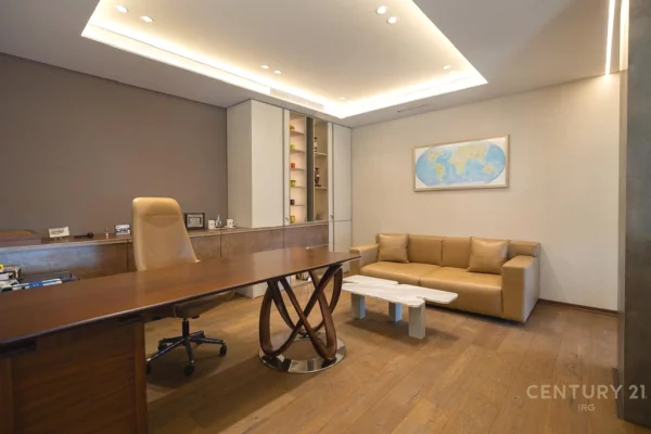 Ambient biznesi ne shitje 3+1 ne Tirane - 700,000 Euro