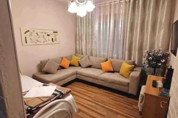 Shtepi ne shitje 2+1 ne Tirane - 185,000 Euro