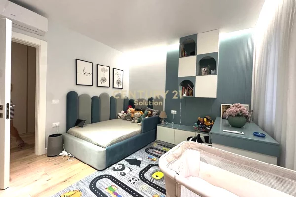 Shtepi ne shitje 3+1 ne Tirane - 355,000 Euro