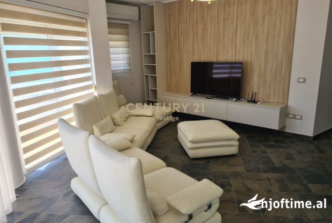Shtepi me qera 2+1 ne Vlore - 1,100 Euro