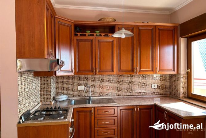Shtepi me qera 1+1 ne Tirane - 850 Euro