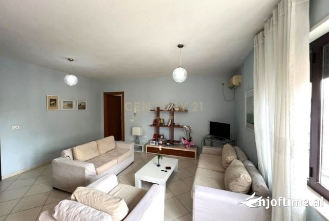 Casa in affitto 2+1 a Tirana - 700 Euro