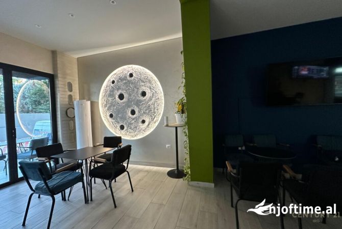 Ambient biznesi me qera 3+1 ne Tirane - 900 Euro