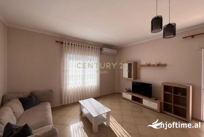 Casa in affitto 3+1 a Tirana - 900 Euro