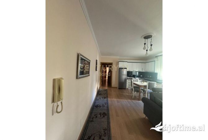 Shtepi ne shitje 2+1 ne Tirane - 175,000 Euro