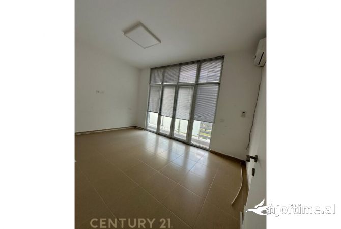 Shtepi ne shitje 2+1 ne Tirane - 285,000 Euro