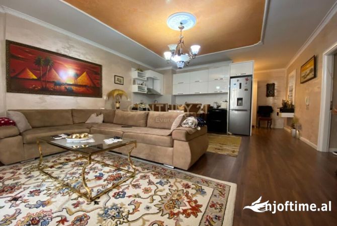 Shtepi ne shitje 2+1 ne Tirane - 140,000 Euro