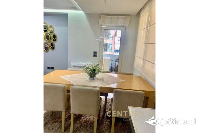 Shtepi me qera Apartament ne Tirane, 2+1, Mobilimi E mobiluar, Pagesa 600  Euro.