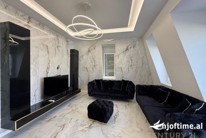 Shtepi me qera Apartament ne Tirane, 2+1, Mobilimi E mobiluar, Pagesa 1,800  Euro.