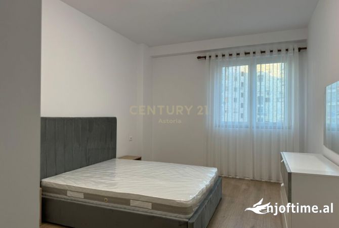 Shtepi me qera Apartament ne Tirane, 2+1, Mobilimi E mobiluar, Pagesa 550  Euro.