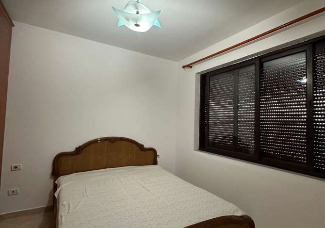 Shtepi me qera 2+1 ne Tirane - 450 Euro