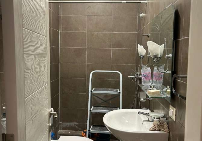 Shtepi me qera 1+1 ne Tirane - 280 Euro