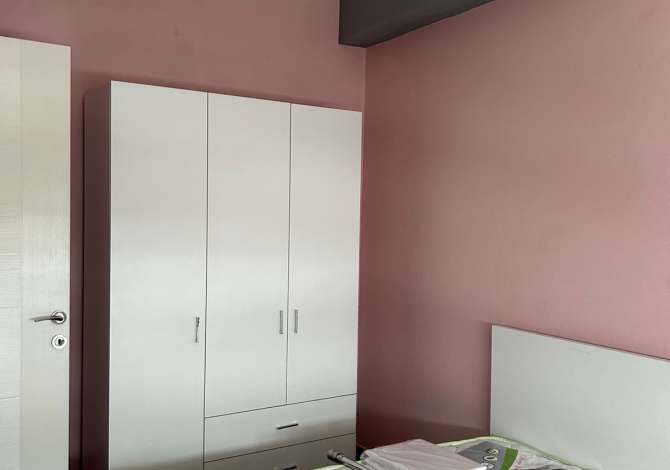 Shtepi me qera 1+1 ne Tirane - 280 Euro