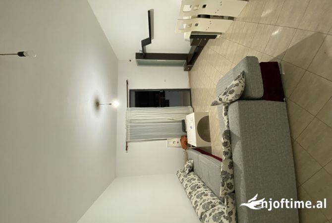 Shtepi ne shitje 2+1 ne Tirane - 100,000 Euro