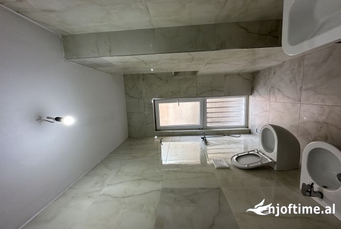 Shtepi me qera 1+1 ne Tirane - 400 Euro