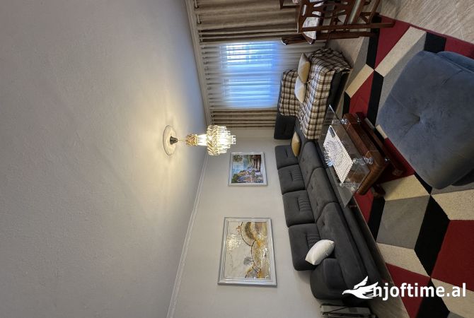 Shtepi ne shitje 2+1 ne Tirane - 130,000 Euro