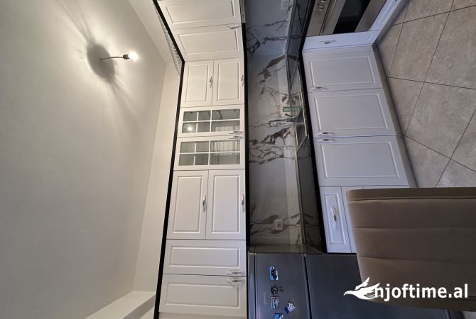 Shtepi me qera 2+1 ne Tirane - 550 Euro