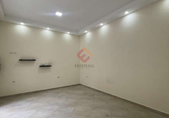 Ambient biznesi ne shitje 1+1 ne Vlore - 45,000 Euro